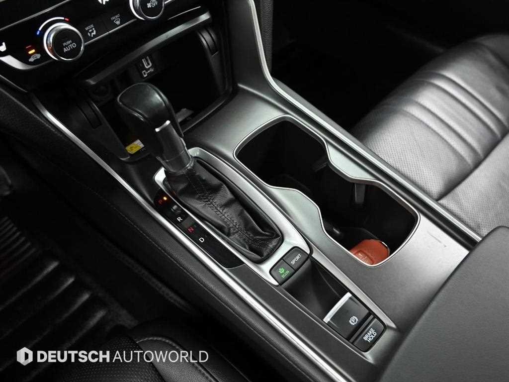 Honda Accord - Vista 9