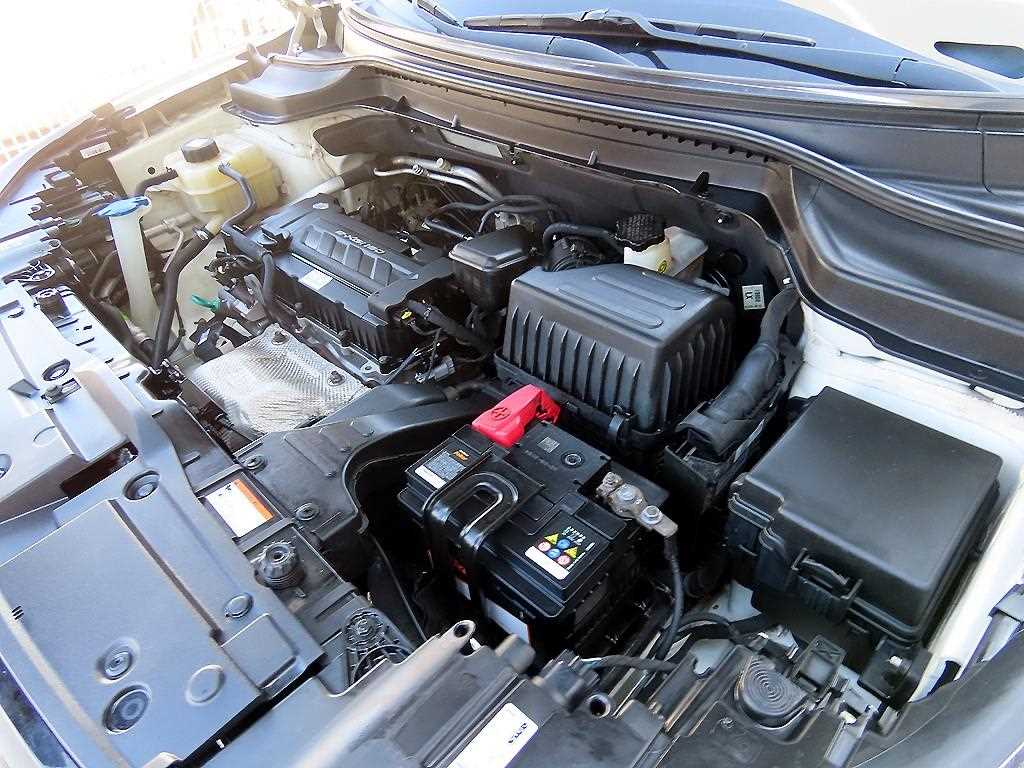 Ssangyong Tivoli 2016 Blanco - Importación desde Corea - HF Imports Iquique - Foto 19