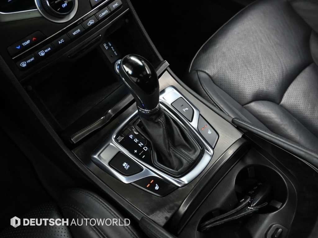 HYUNDAI Grandeur - Vista 9