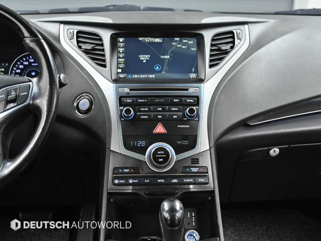 HYUNDAI Grandeur 2015 Negro - Importación desde Corea - HF Imports Iquique - Foto 14