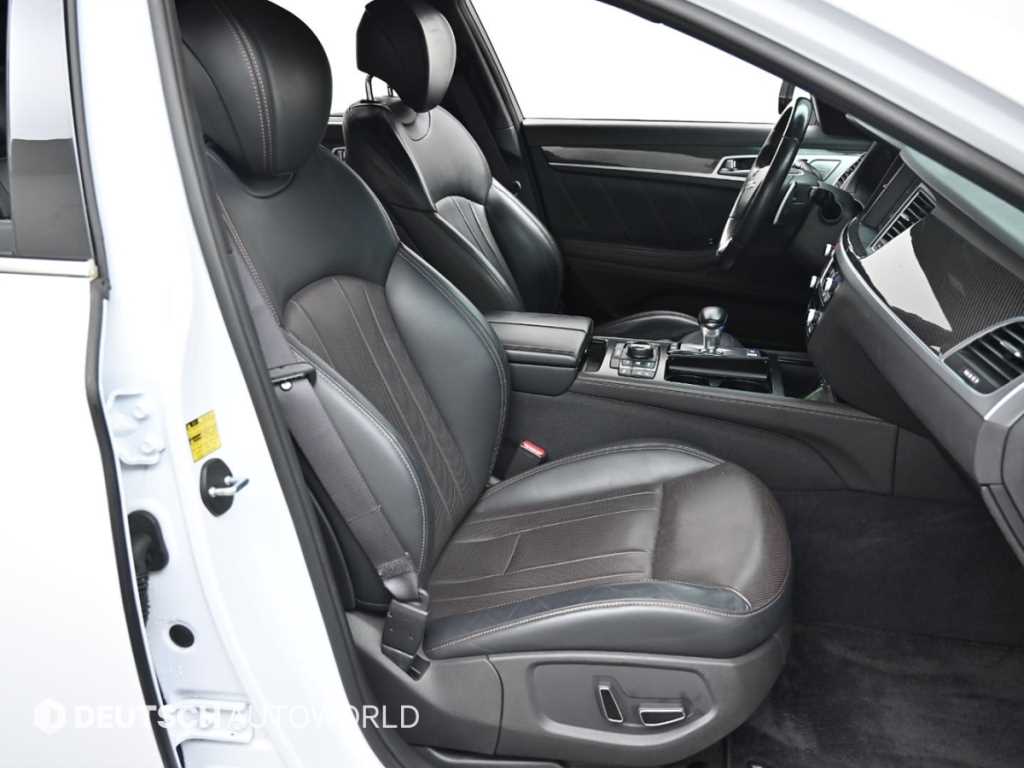 Genesis G80 - Vista 10