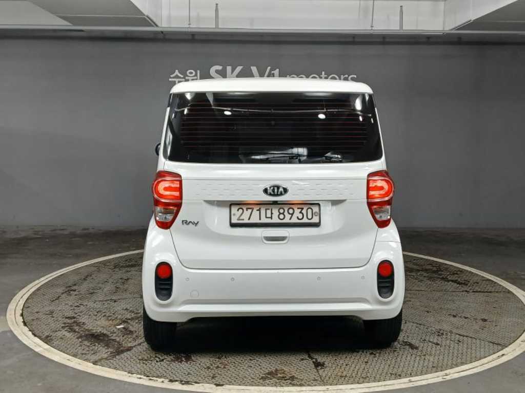 KIA Ray - Vista 5