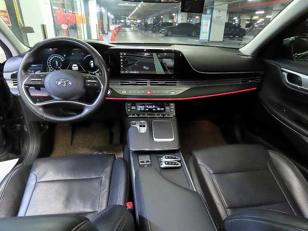 HYUNDAI Grandeur - Vista 6