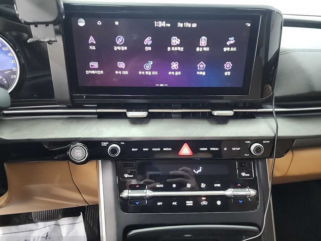 KIA Carnival - Vista 10