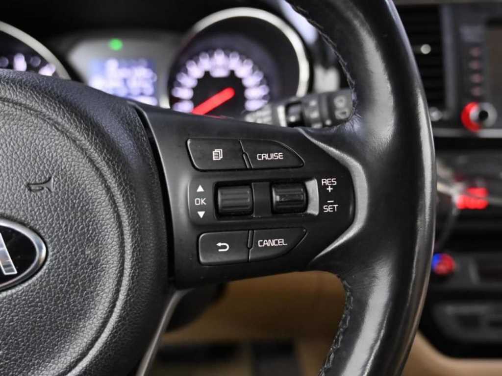 KIA Carnival 2018 Blanco - Importación desde Corea - HF Imports Iquique - Foto 17