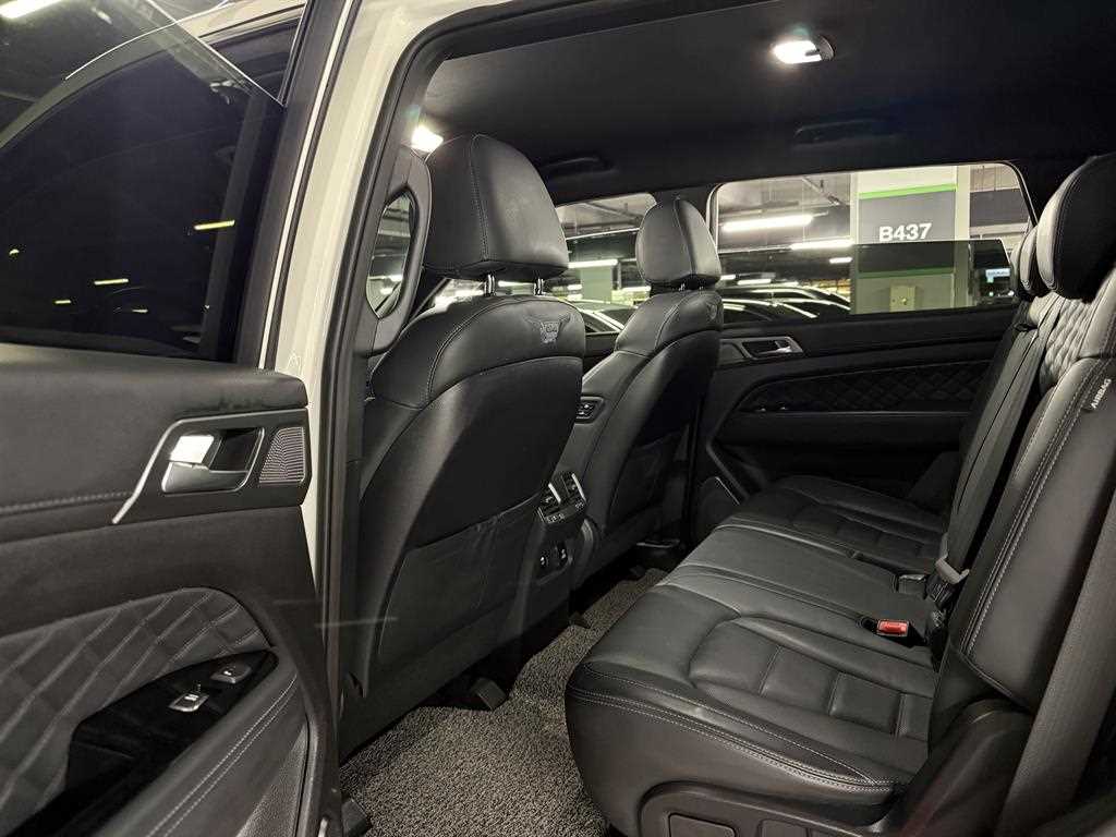 Ssangyong Rexton - Vista 9