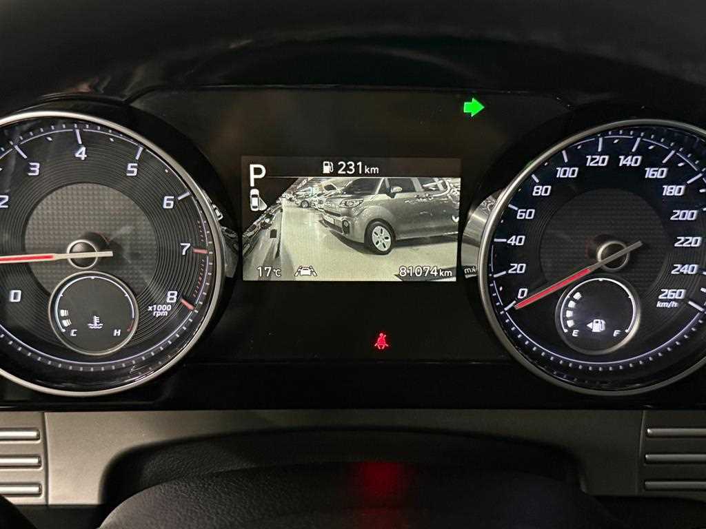 HYUNDAI Grandeur - Vista 12