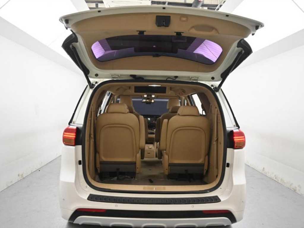 KIA Carnival 2018 Blanco - Importación desde Corea - HF Imports Iquique - Foto 19