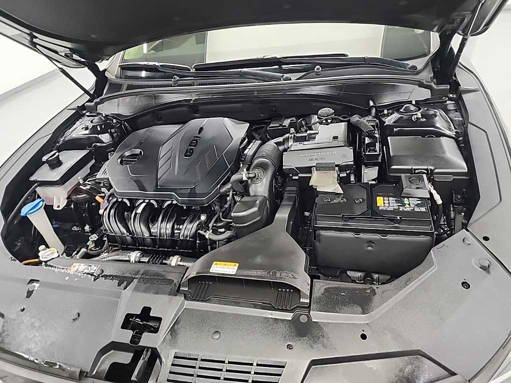 HYUNDAI Grandeur - Vista 5