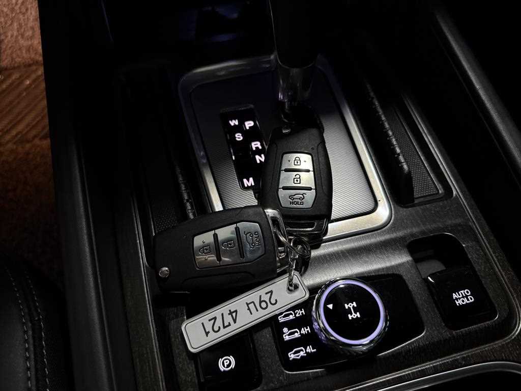 Ssangyong Rexton 2019 Blanco - Importación desde Corea - HF Imports Iquique - Foto 18