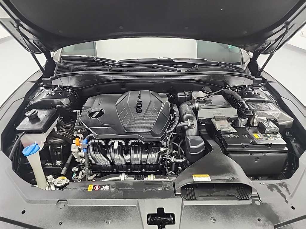 HYUNDAI Grandeur - Vista 5