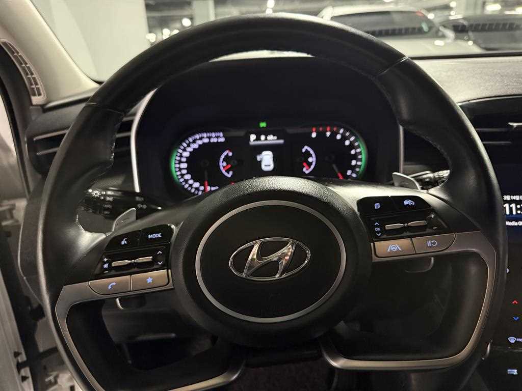 HYUNDAI Tucson - Vista 10