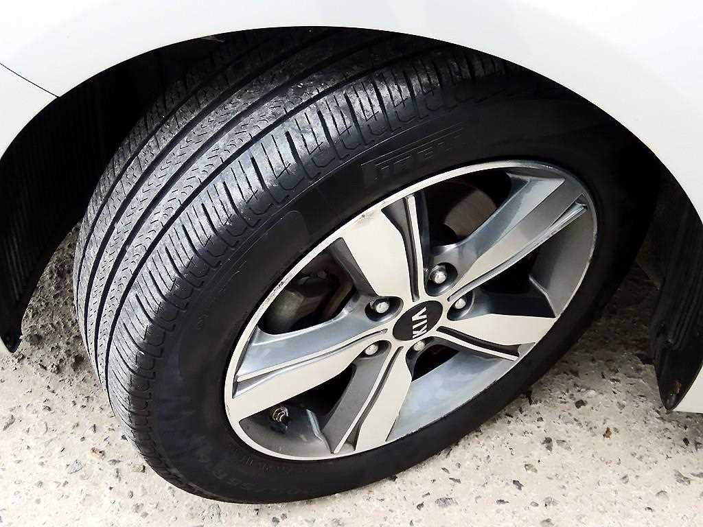 KIA K3 2016 Gris - Importación desde Corea - HF Imports Iquique - Foto 19