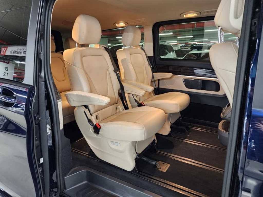 Mercedes Benz V Class 2022 Azul - Importación desde Corea - HF Imports Iquique - Foto 17