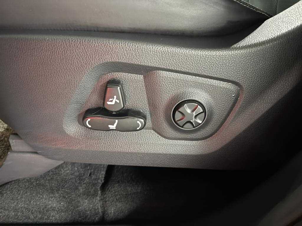 Ssangyong Rexton 2019 Blanco - Importación desde Corea - HF Imports Iquique - Foto 13