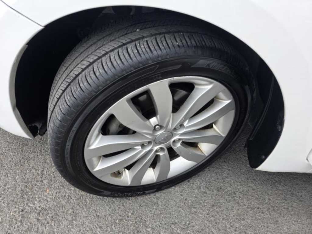 KIA Carens 2014 Blanco - Importación desde Corea - HF Imports Iquique - Foto 17