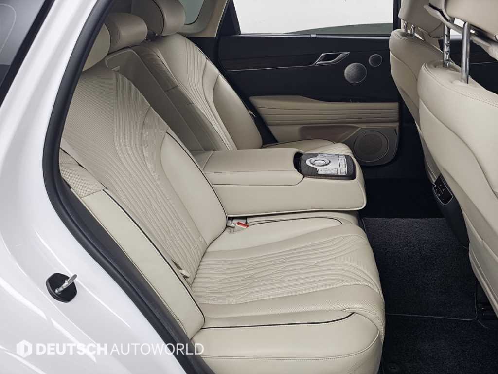 Genesis G80 - Vista 12