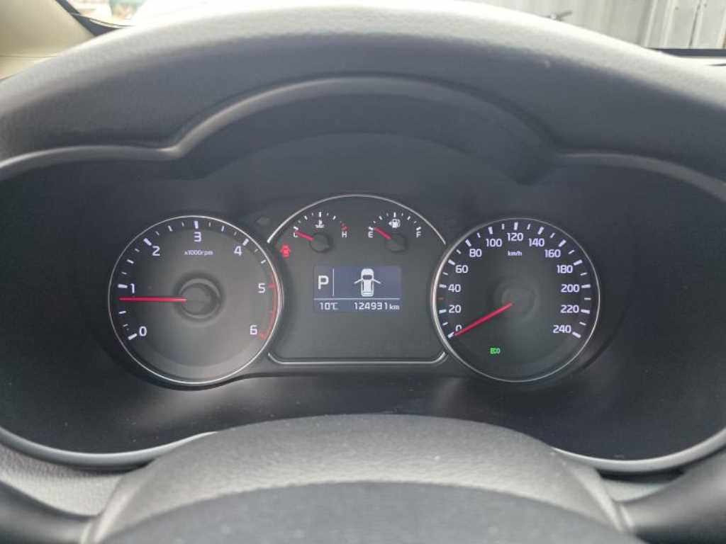 KIA Carens 2014 Blanco - Importación desde Corea - HF Imports Iquique - Foto 13