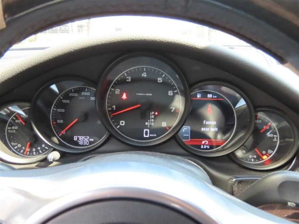 Porsche Panamera - Vista 5