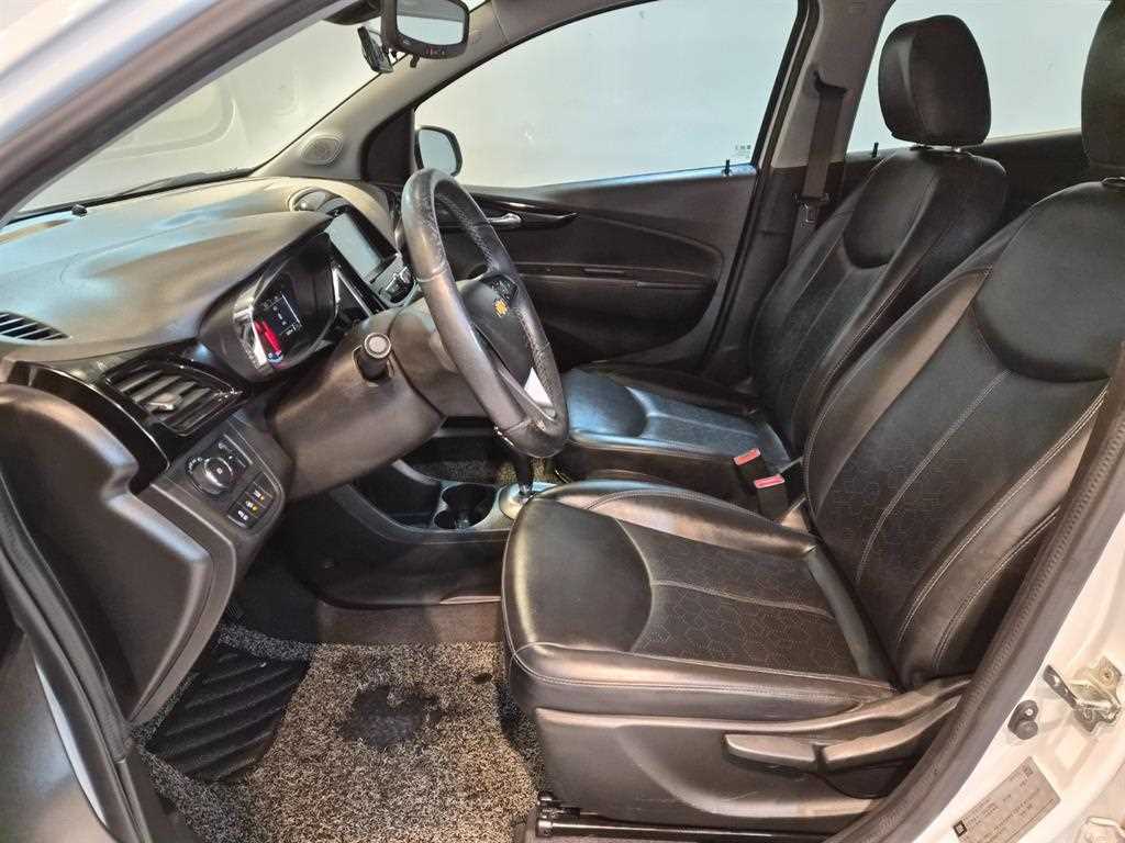 Chevrolet Spark - Vista 11