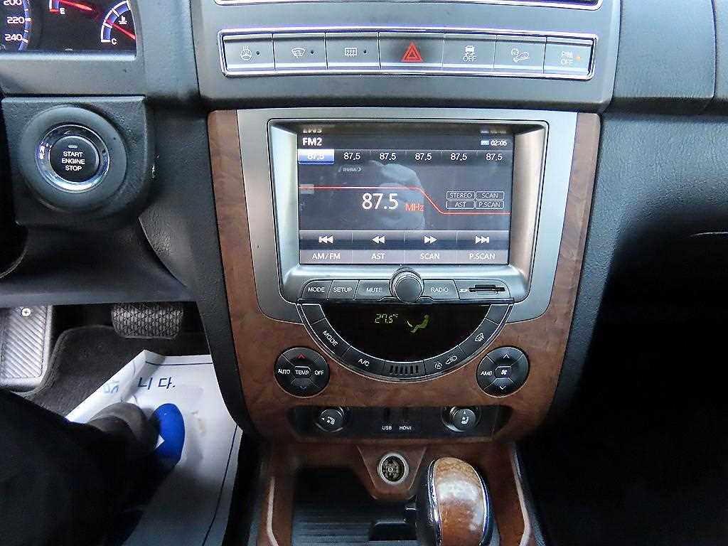 Ssangyong Rexton 2016 Gris - Importación desde Corea - HF Imports Iquique - Foto 13