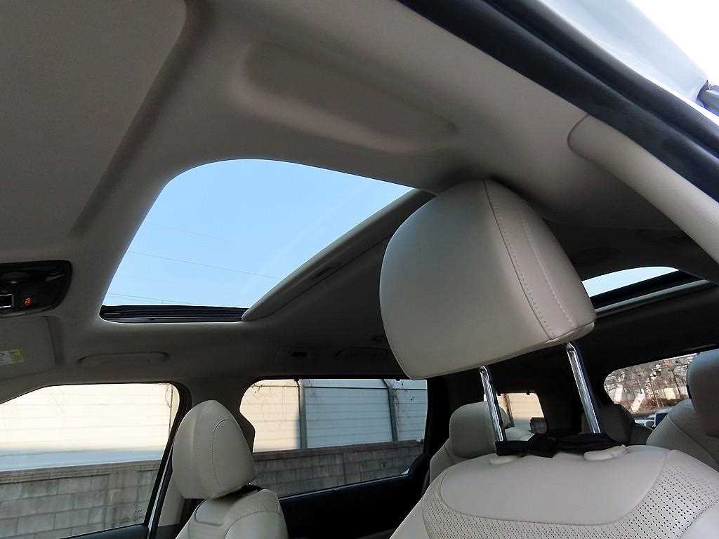 KIA Carnival 2023 Blanco - Importación desde Corea - HF Imports Iquique - Foto 17