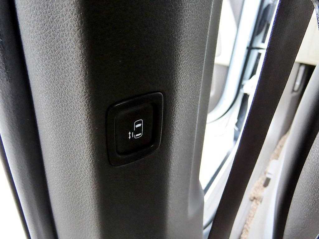 KIA Carnival 2023 Blanco - Importación desde Corea - HF Imports Iquique - Foto 14