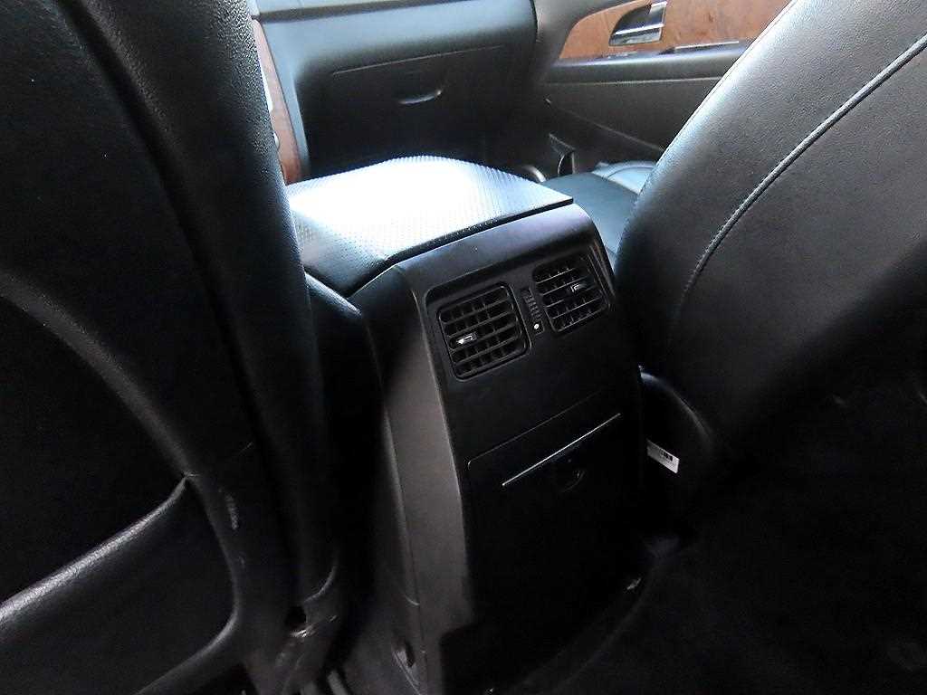 Ssangyong Rexton 2016 Gris - Importación desde Corea - HF Imports Iquique - Foto 17