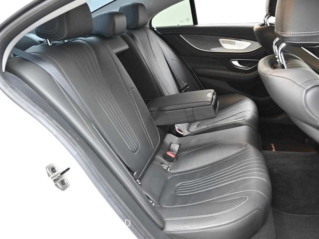 Mercedes Benz CLS Class - Vista 12