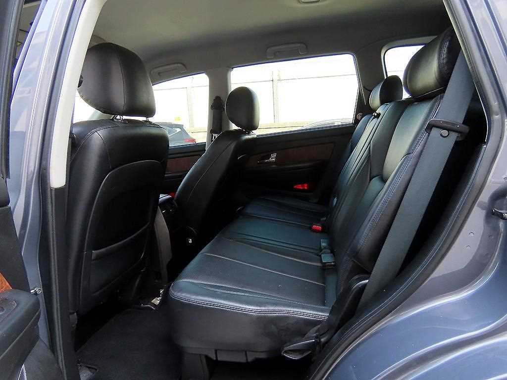 Ssangyong Rexton - Vista 6