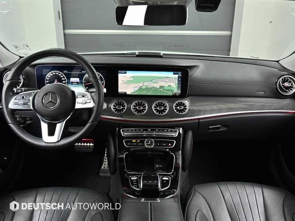Mercedes Benz CLS Class - Vista 7