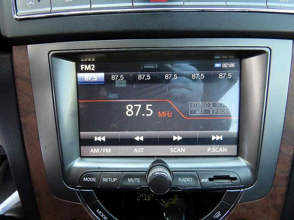 Ssangyong Rexton 2016 Gris - Importación desde Corea - HF Imports Iquique - Foto 14