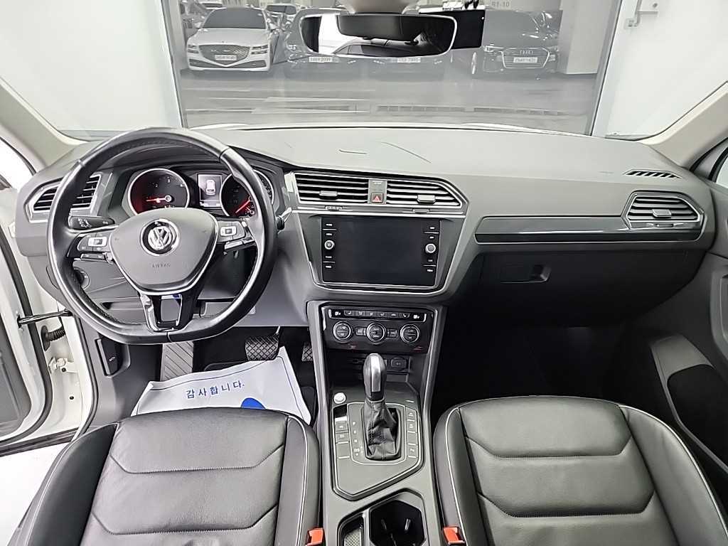 Volkswagen Tiguan - Vista 7