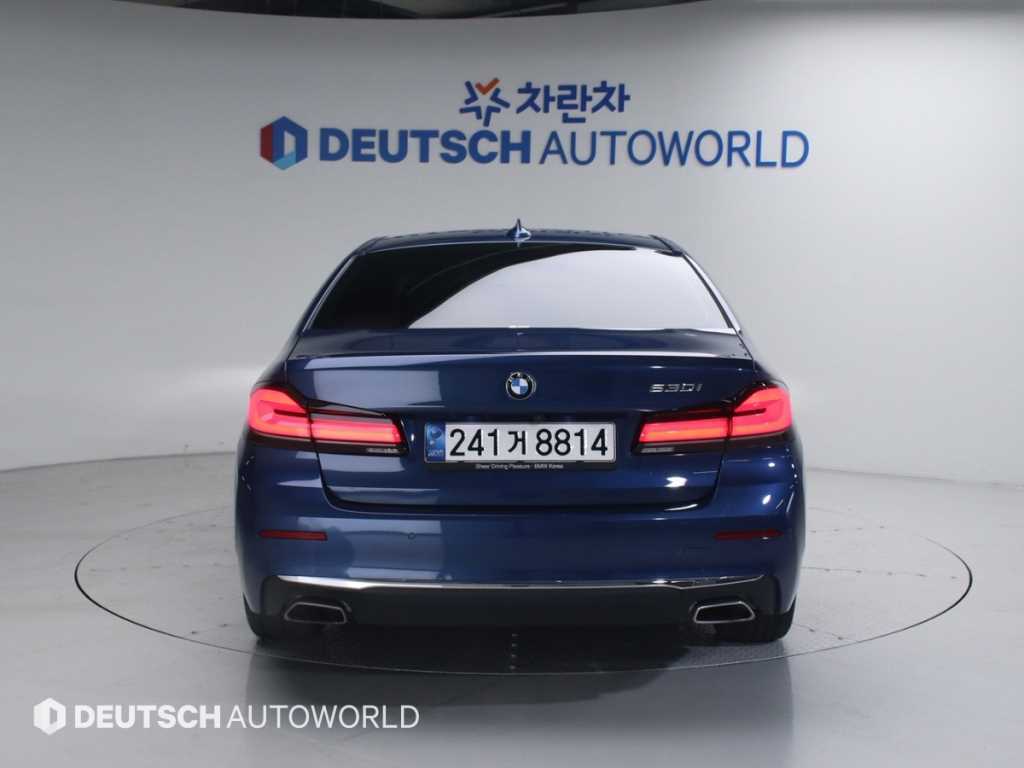 BMW 5 Series - Vista 4