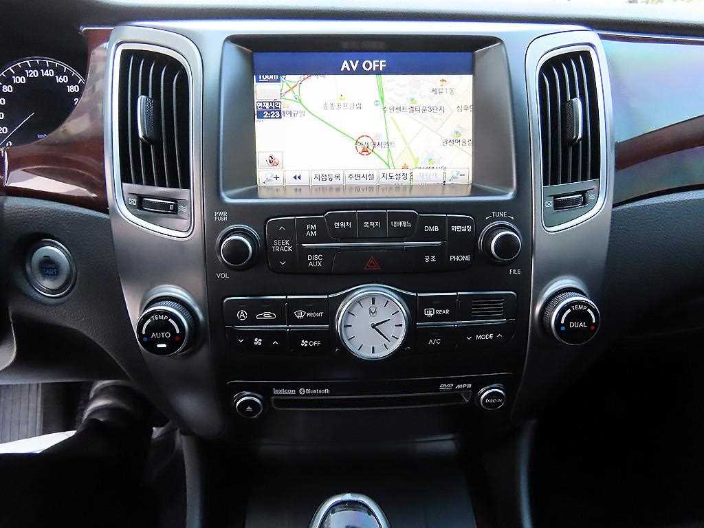 HYUNDAI Equus 2012 Blanco - Importación desde Corea - HF Imports Iquique - Foto 13