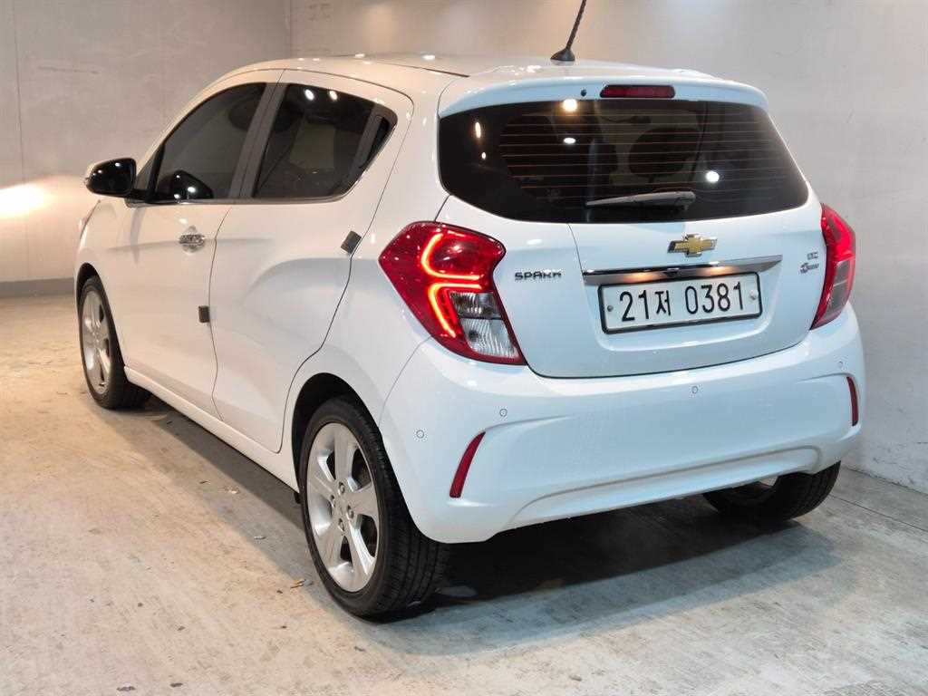 Chevrolet Spark - Vista 4
