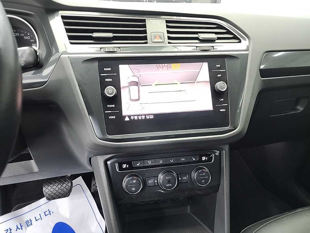 Volkswagen Tiguan - Vista 10