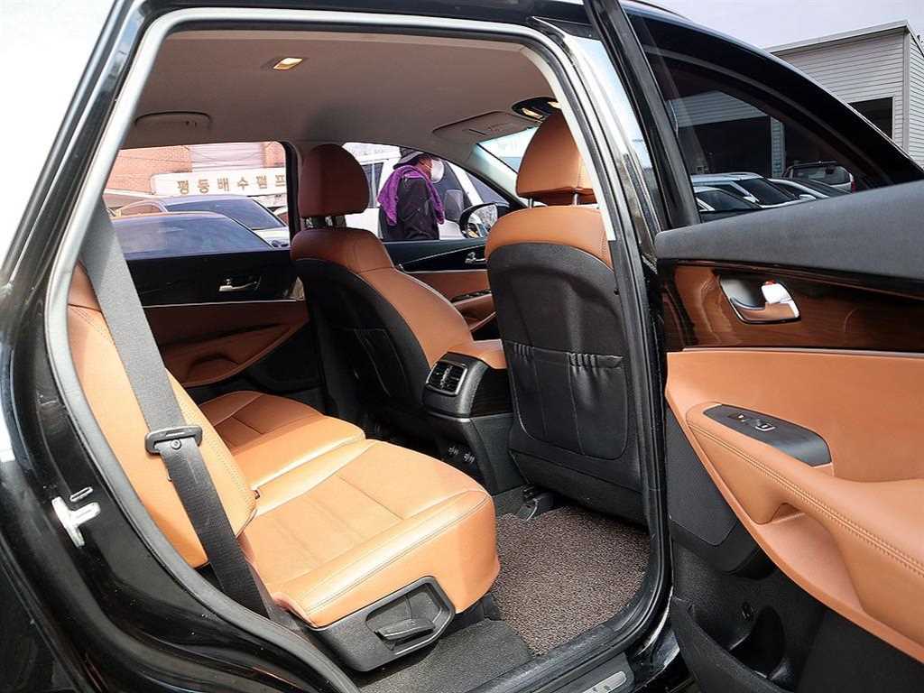 KIA Sorento 2020 Negro - Importación desde Corea - HF Imports Iquique - Foto 14