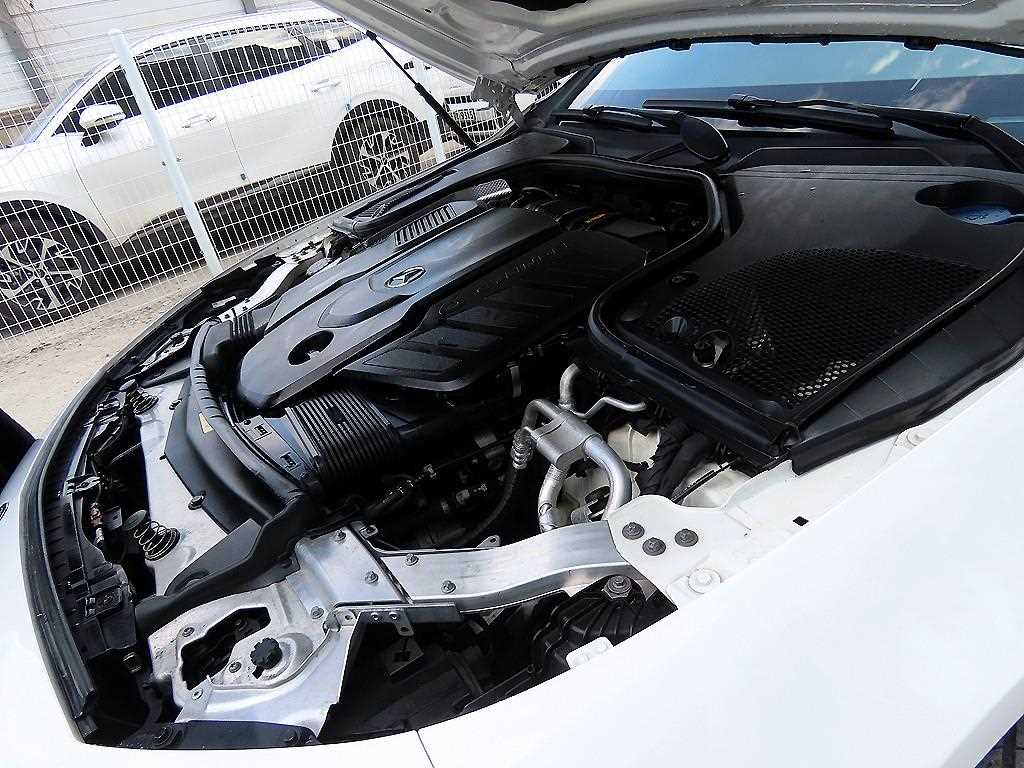 Mercedes Benz CLS Class 2019 Blanco - Importación desde Corea - HF Imports Iquique - Foto 19