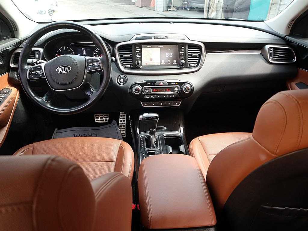 KIA Sorento - Vista 5