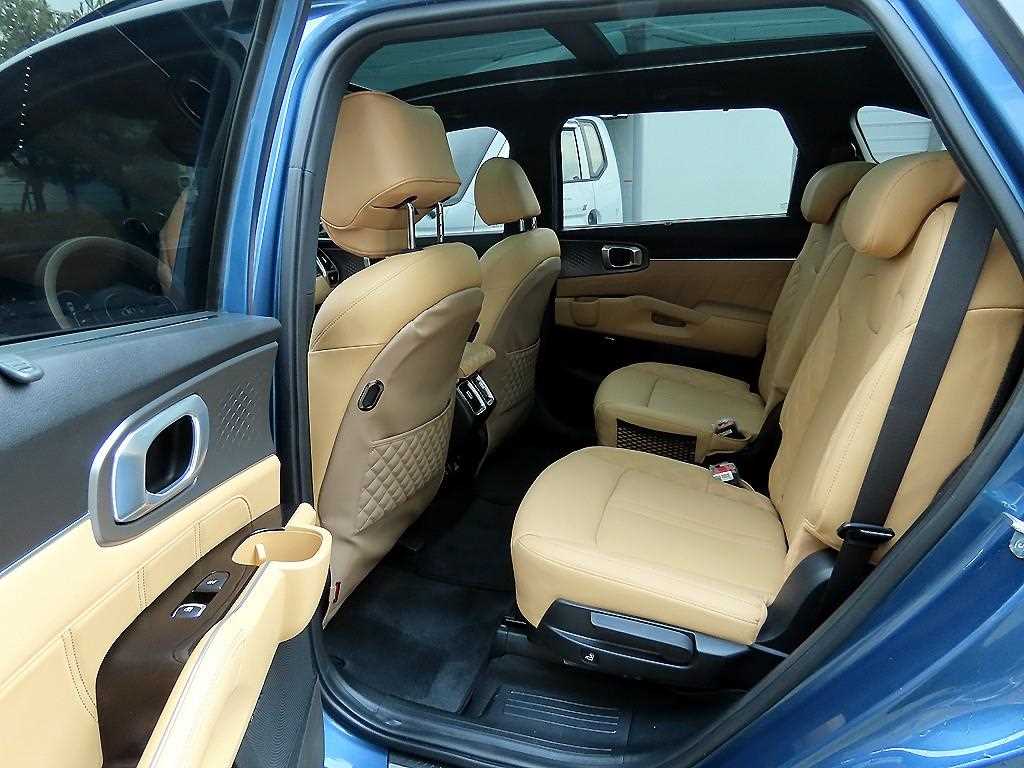 KIA Sorento - Vista 6