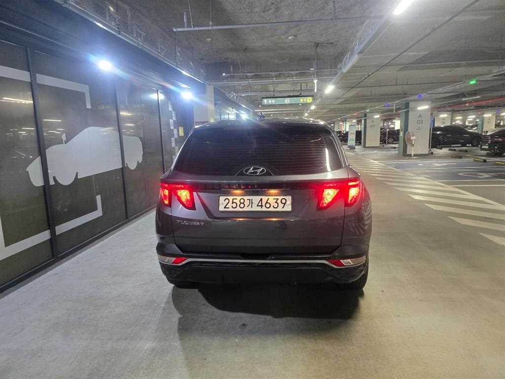 HYUNDAI Tucson - Vista 4