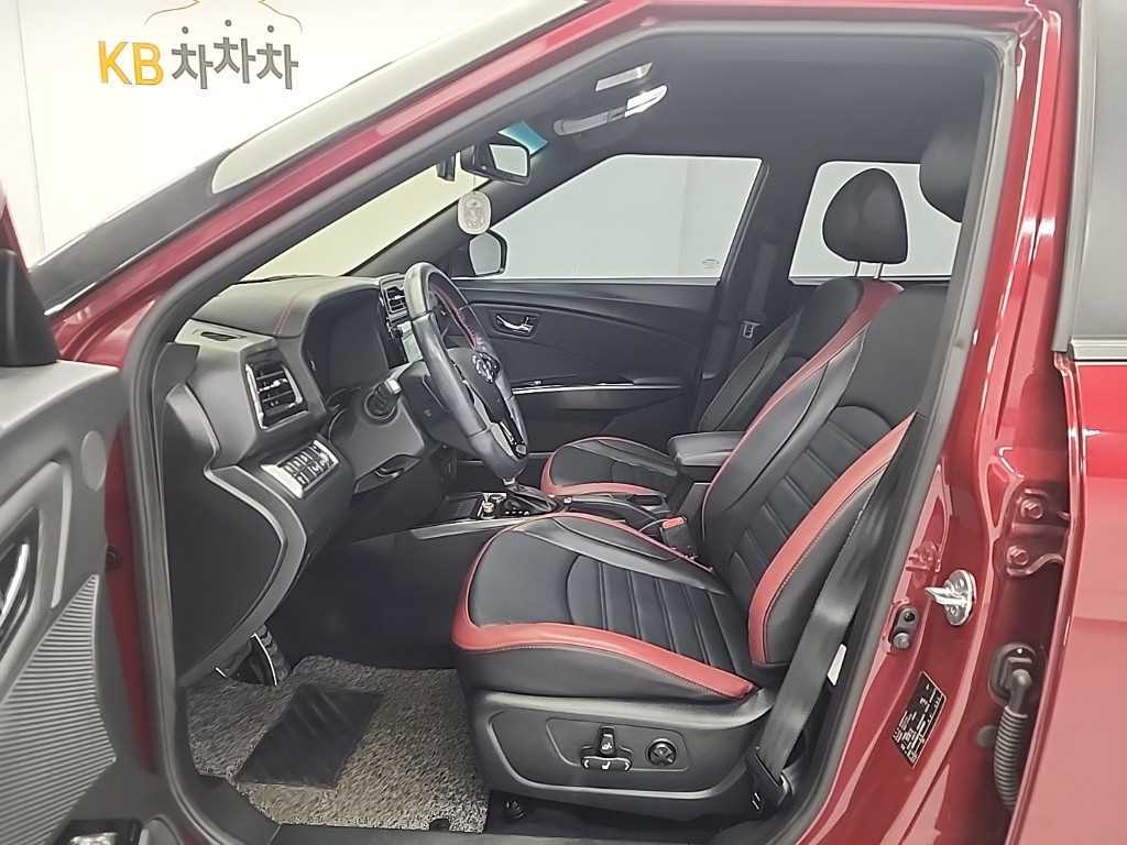 Ssangyong Tivoli - Vista 11