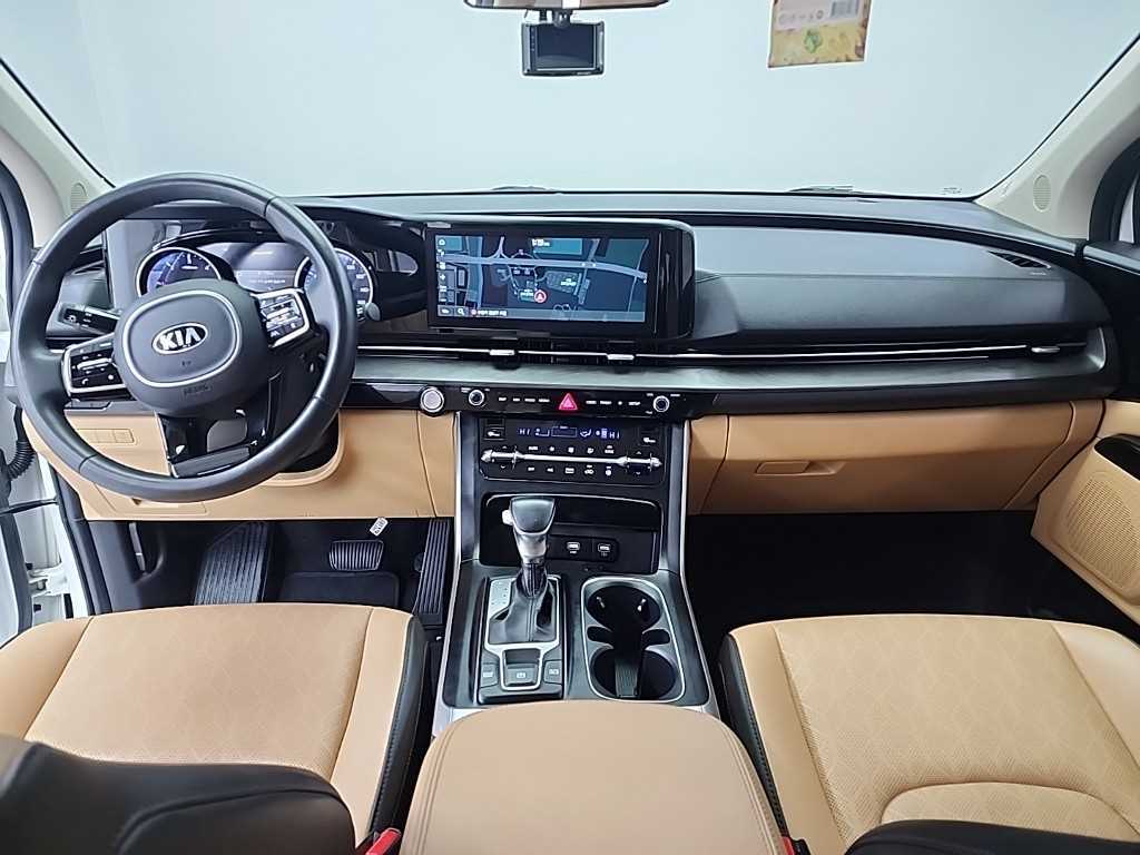 KIA Carnival - Vista 7