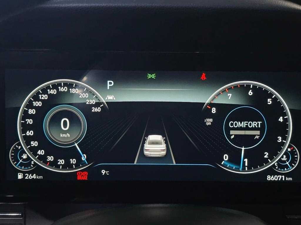 HYUNDAI Grandeur - Vista 9