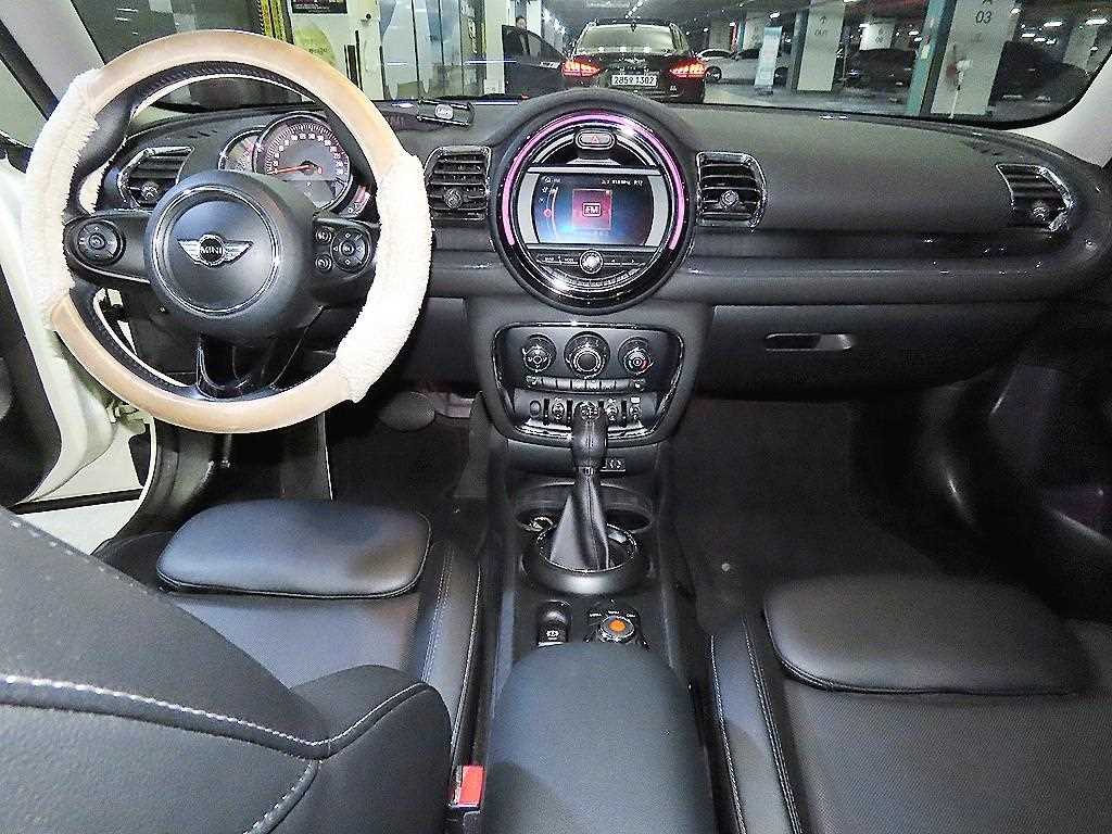 Mini Clubman - Vista 10