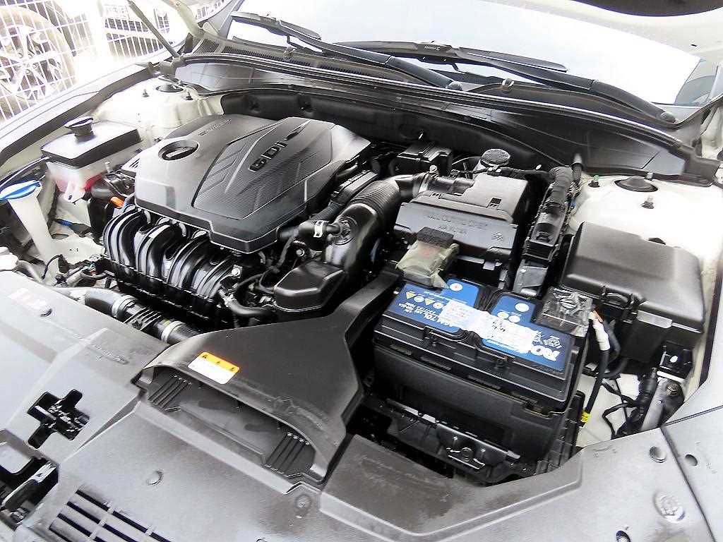 HYUNDAI Grandeur 2022 Blanco - Importación desde Corea - HF Imports Iquique - Foto 19