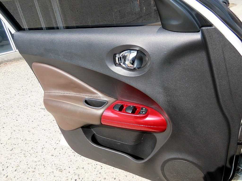 Nissan Juke - Vista 11