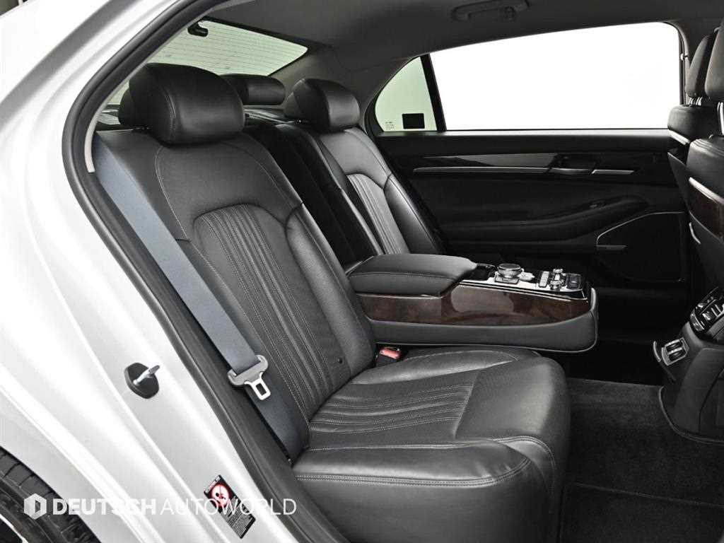 Genesis EQ900 - Vista 11