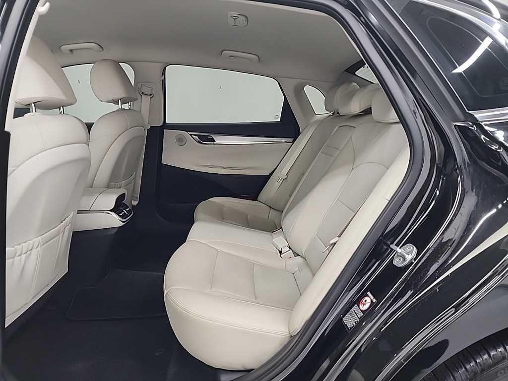 HYUNDAI Grandeur - Vista 12